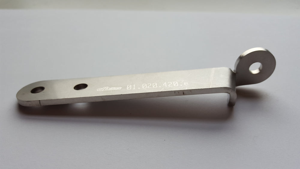 Halter für den FlowMaster 01.020.420 hinten Corsa D OPC/GSI Linkslenker