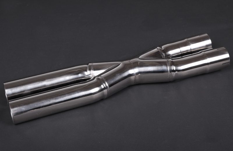 Ferrari FF - Distanzscheiben - 2x Scheiben kreisförmig 14mm (vorne oder hinten), Titanschrauben, Teilegutachten