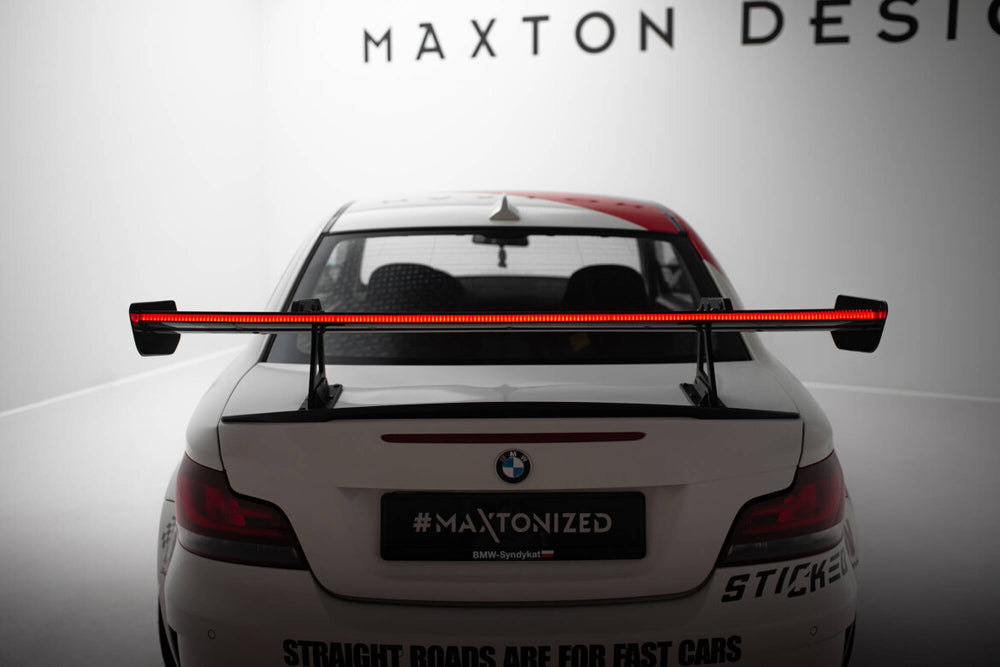 Maxton Carbon Division - Carbon Heckspoiler Heckflügel mit Schwan Halterung + LED passend für BMW 1er M E82