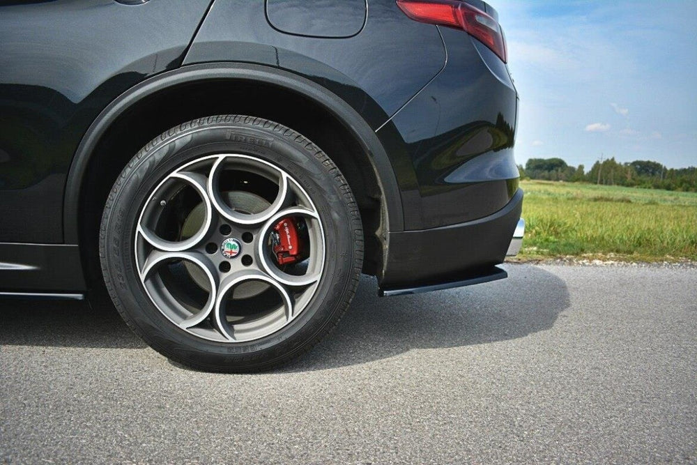 Maxton Parts - Diffusor Flaps passend für Alfa Romeo Stelvio Mk1 schwarz Hochglanz