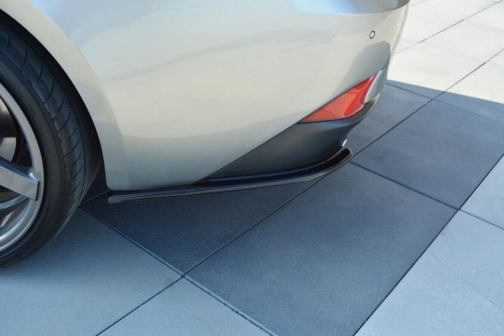 Maxton Parts - Diffusor Flaps passend für Lexus IS Mk3 T schwarz Hochglanz