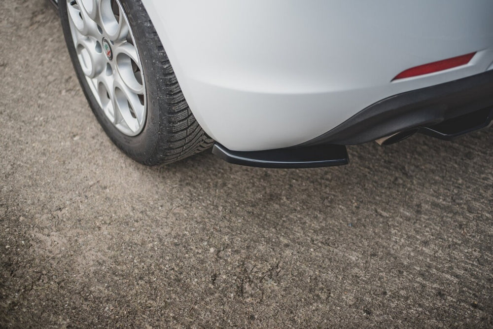 Maxton Parts - Diffusor Flaps V.1 passend für Alfa Romeo Giulietta FL Carbon Look