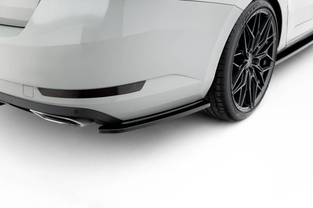 Maxton Parts - Diffusor Flaps V.1 passend für Skoda Superb Liftback / Combi Mk3 schwarz Hochglanz