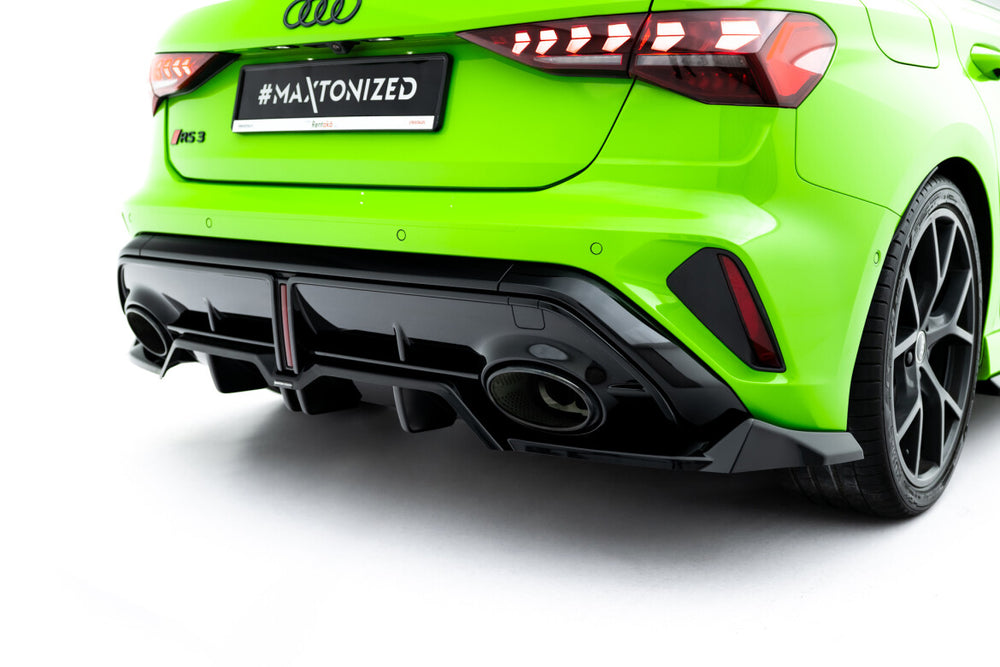 Maxton Parts - Diffusor Heckansatz V.1 passend für Audi RS3 Sportback 8Y FL schwarz Hochglanz