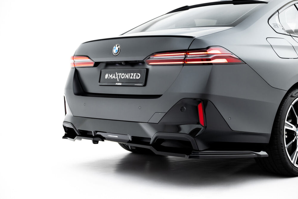 Maxton Parts - Diffusor Heckansatz V.1 passend für BMW 5er / i5 M-Paket Limousine / Touring G60 / G61 schwarz Hochglanz (BM-5-G60-MPACK-RSD1G+RD4-G)