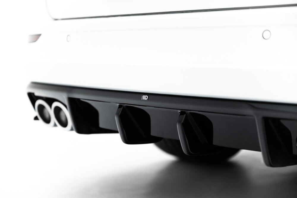 Maxton Parts - Heckansatz Diffusor passend für VW Golf R Variant Mk8 / Mk8 FL schwarz Hochglanz