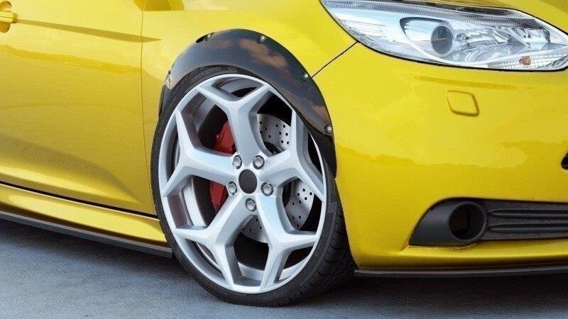 Maxton Parts - Kotflügelverlängerung Verbreiterung passend für Ford Focus ST Mk3 schwarz Hochglanz