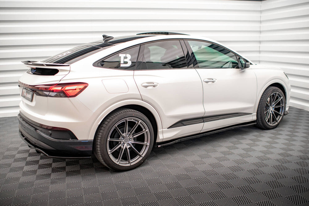 Maxton Parts - Seitenschweller Ansatz (Paar) passend für Audi Q4 e-tron Sportback S-line Mk1 schwarz Hochglanz