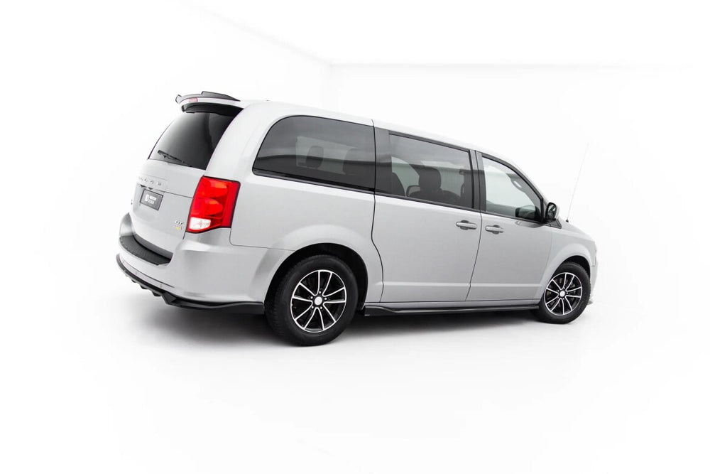 Maxton Parts - Seitenschweller Ansatz (Paar) passend für Dodge Grand Caravan Mk5 Facelift schwarz Hochglanz