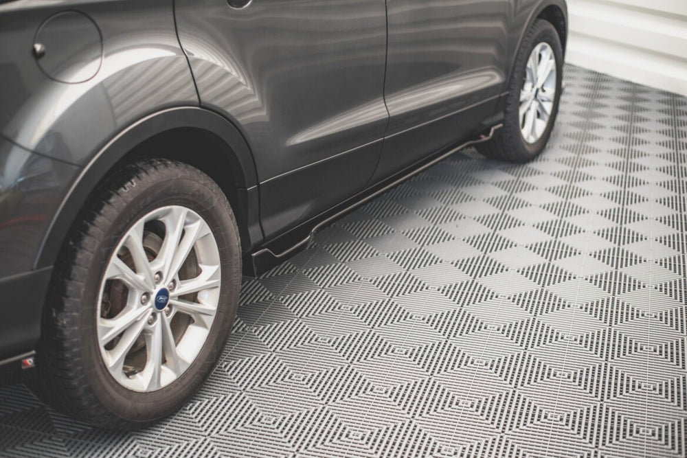 Maxton Parts - Seitenschweller Ansatz (Paar) passend für Ford Escape Mk3 schwarz Hochglanz