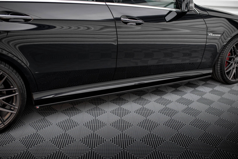 Maxton Parts - Seitenschweller Ansatz (Paar) passend für Mercedes E63 AMG / AMG-Line Limousine W212 FL schwarz Hochglanz