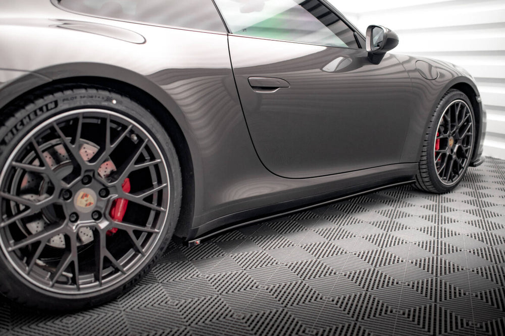 Maxton Parts - Seitenschweller Ansatz (Paar) passend für Porsche 911 Carrera 4S 992 schwarz Hochglanz