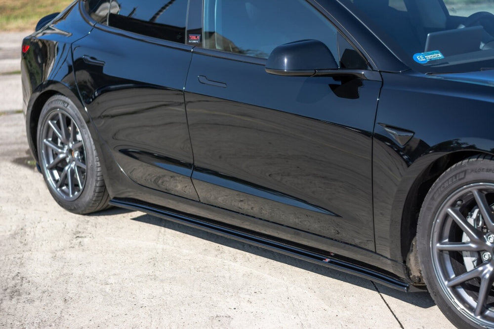 Maxton Parts - Seitenschweller Ansatz (Paar) passend für Tesla Model 3 / Model 3 Performance Mk1 / Mk1 FL schwarz Hochglanz