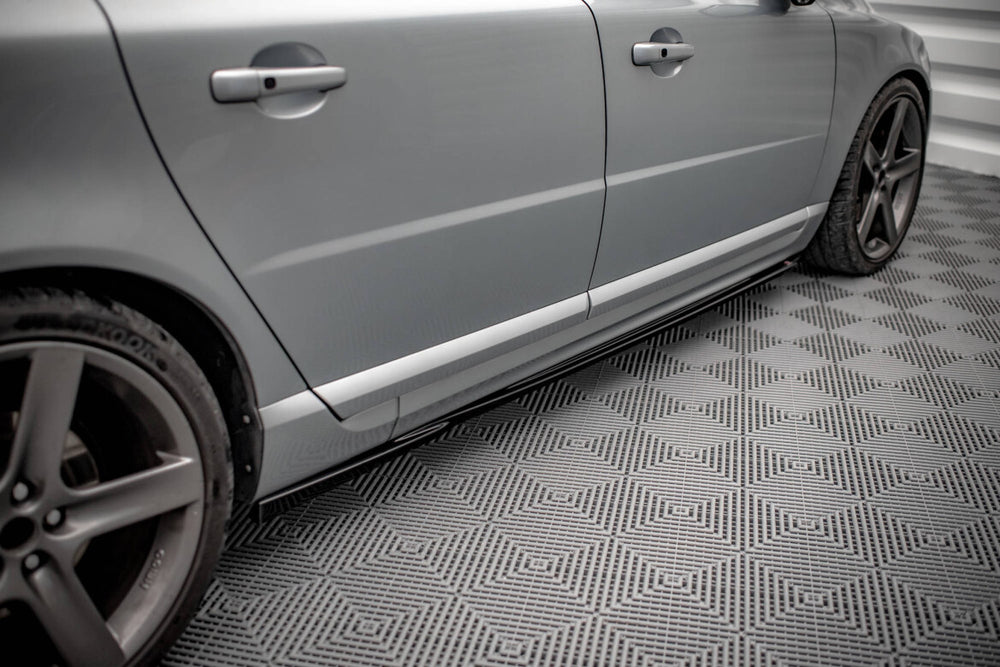 Maxton Parts - Seitenschweller Ansatz (Paar) passend für Volvo V70 Mk3 Carbon Look