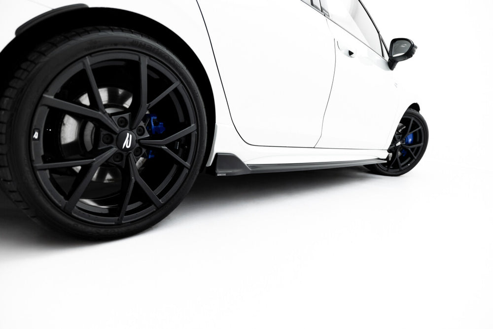 Maxton Parts - Seitenschweller Ansatz (Paar) passend für VW Golf R Variant Mk8 / Mk8 FL schwarz Hochglanz