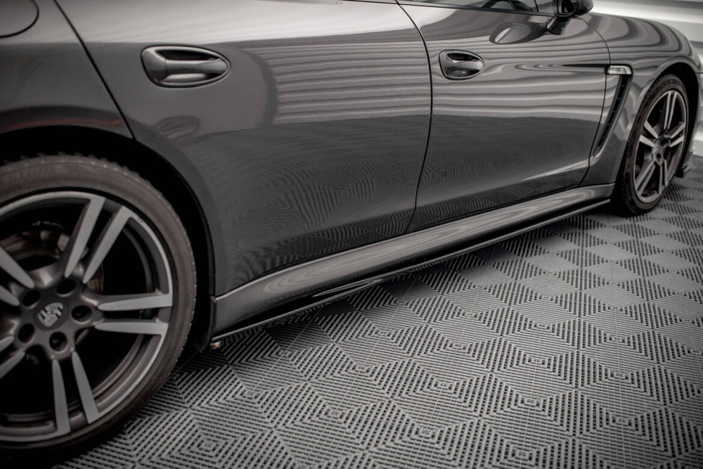 Maxton Parts - Seitenschweller Ansatz (Paar) V.1 passend für Porsche Panamera / Panamera Diesel / Panamera Turbo 970 schwarz Hochglanz