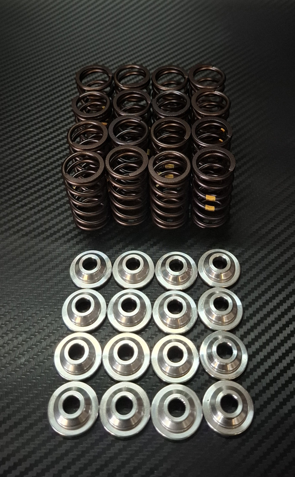 Ventilfedersatz für  Toyota  Starlet / Corolla  1,3  16V  (Motor 4E-FE & 4E-FTE) (82.100.002)