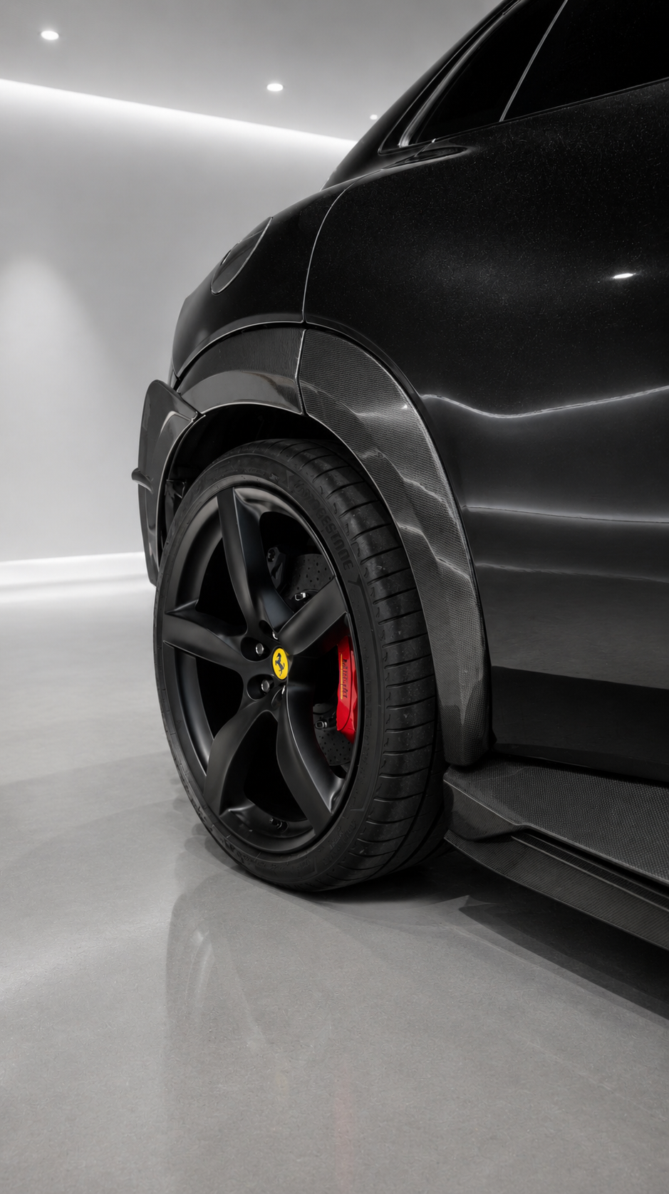Ferrari Purosangue Carbon Parts - Seitenschweller und Radlaufverbreiterungen aus Carbon für eine markante Optik und einen motorsportinspirierten Auftritt