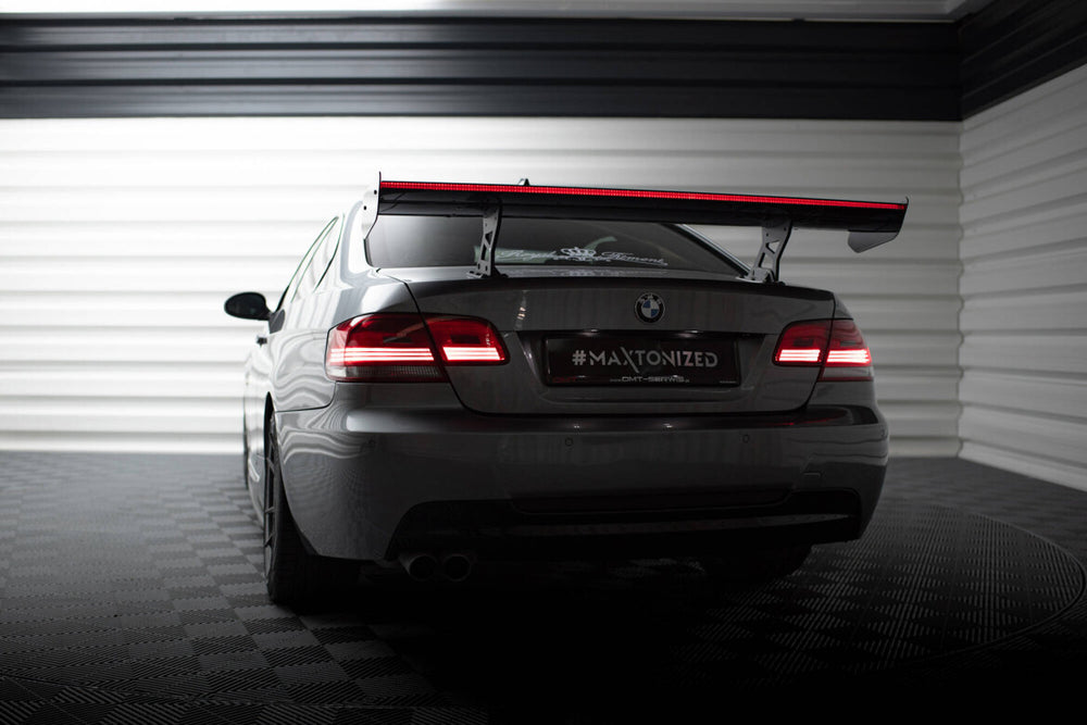 Maxton Carbon Division - Carbon Heckspoiler Heckflügel Standfuß Innen + LED passend für BMW 3er / M3 Coupe E92