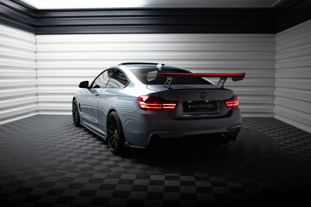 Maxton Carbon Division - Carbon Heckspoiler Heckflügel Standfuß Innen + LED passend für BMW 4er F32 / 4 F32 M-Paket Coupe
