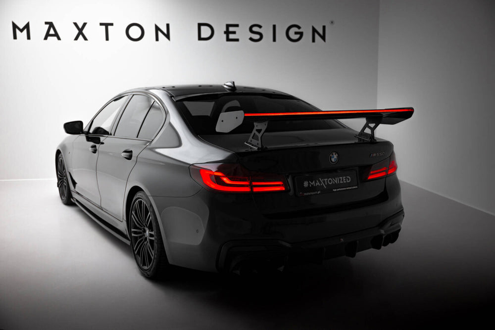 Maxton Carbon Division - Carbon Heckspoiler Heckflügel Standfuß Innen + LED passend für BMW 5er / M5 Limousine G30 / F90
