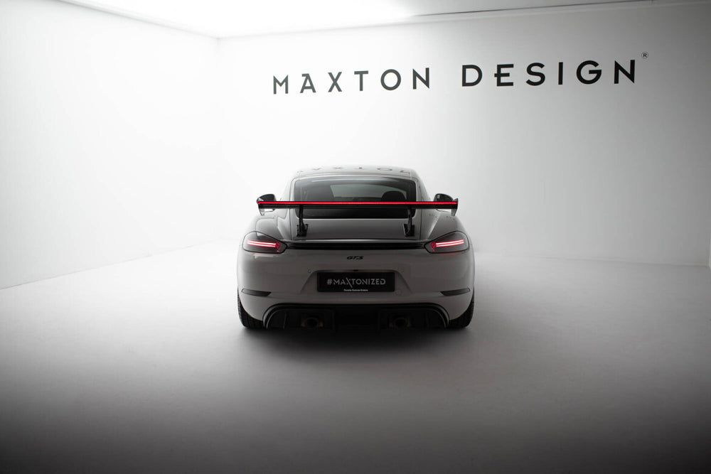 Maxton Carbon Division - Carbon Heckspoiler Heckflügel Standfuß Innen V.2 + LED passend für Porsche 718 Cayman 982c
