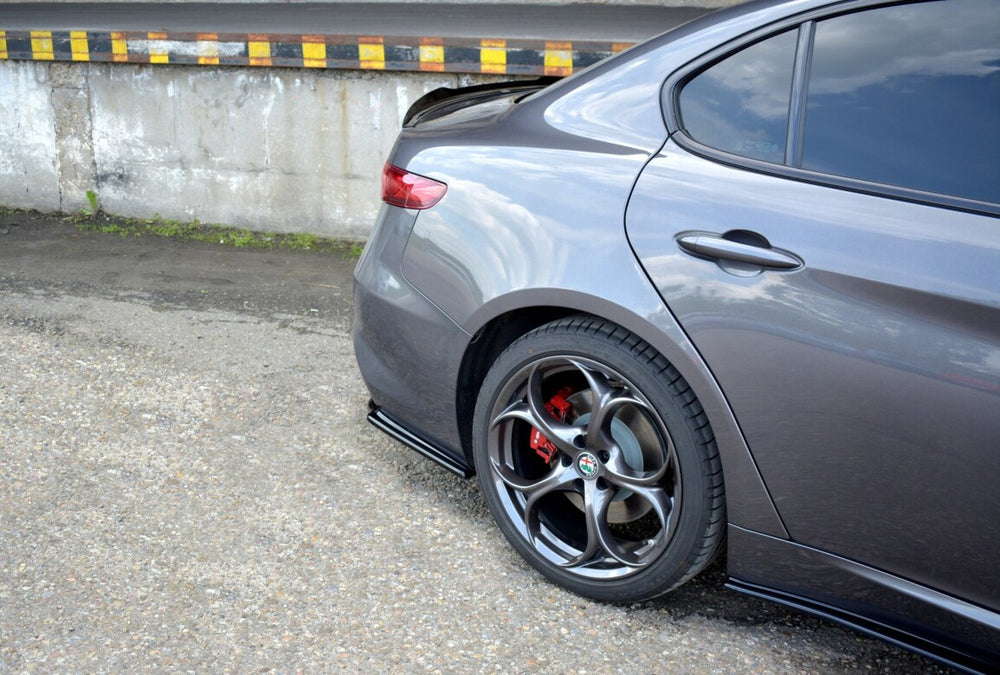 Maxton Parts - Diffusor Flaps passend für Alfa Romeo GIULIA VELOCE schwarz Hochglanz