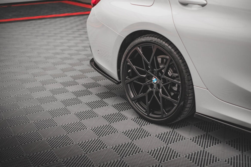 Maxton Parts - Diffusor Flaps passend für BMW 3er G20 / G21 schwarz Hochglanz