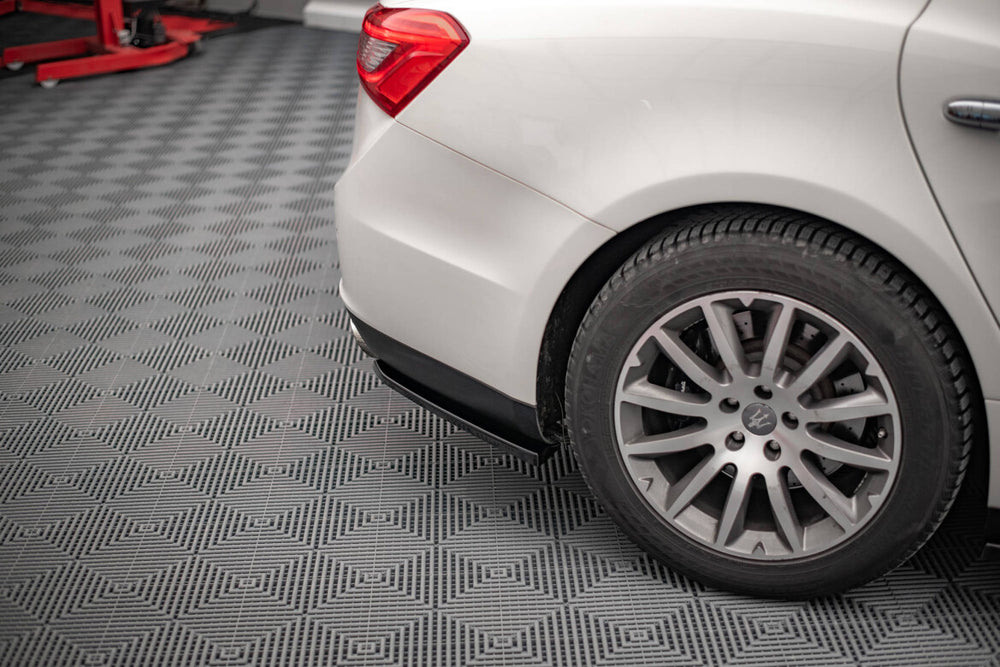 Maxton Parts - Diffusor Flaps passend für Maserati Ghibli Mk3 schwarz Hochglanz