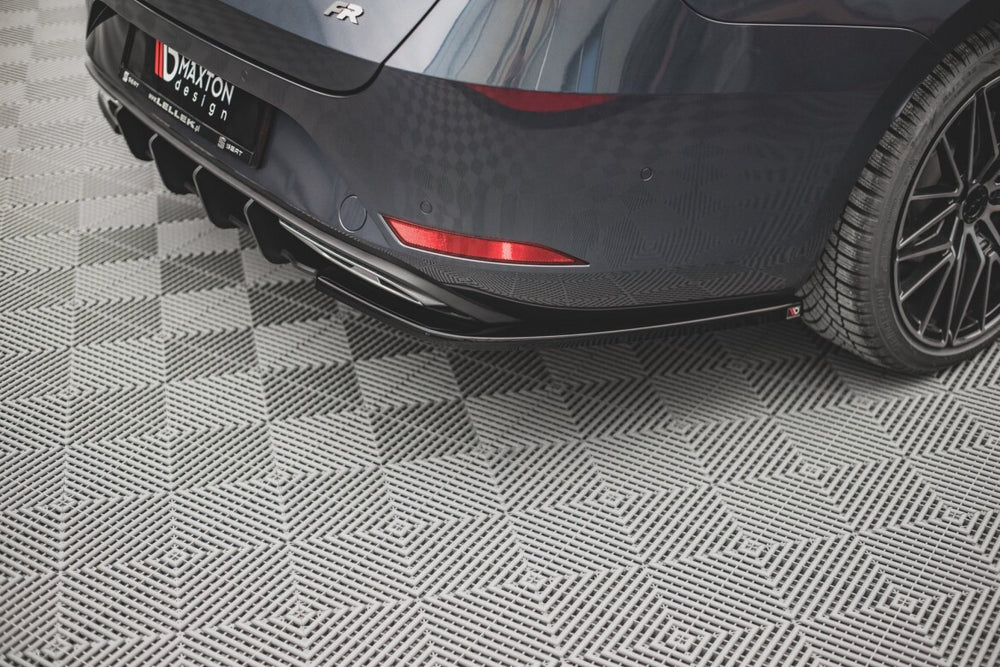 Maxton Parts - Diffusor Flaps passend für Seat Leon FR ST Mk4 schwarz Hochglanz