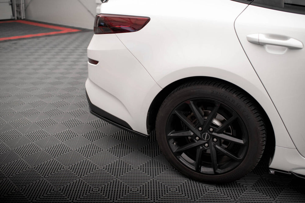 Maxton Parts - Diffusor Flaps V.2 passend für Kia Optima Mk4 FL schwarz Hochglanz