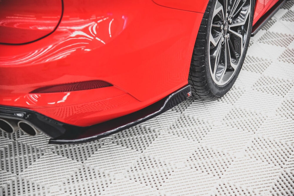 Maxton Parts - Diffusor Flaps V.4 passend für Ford Focus ST-Line Kombi Mk4 schwarz Hochglanz