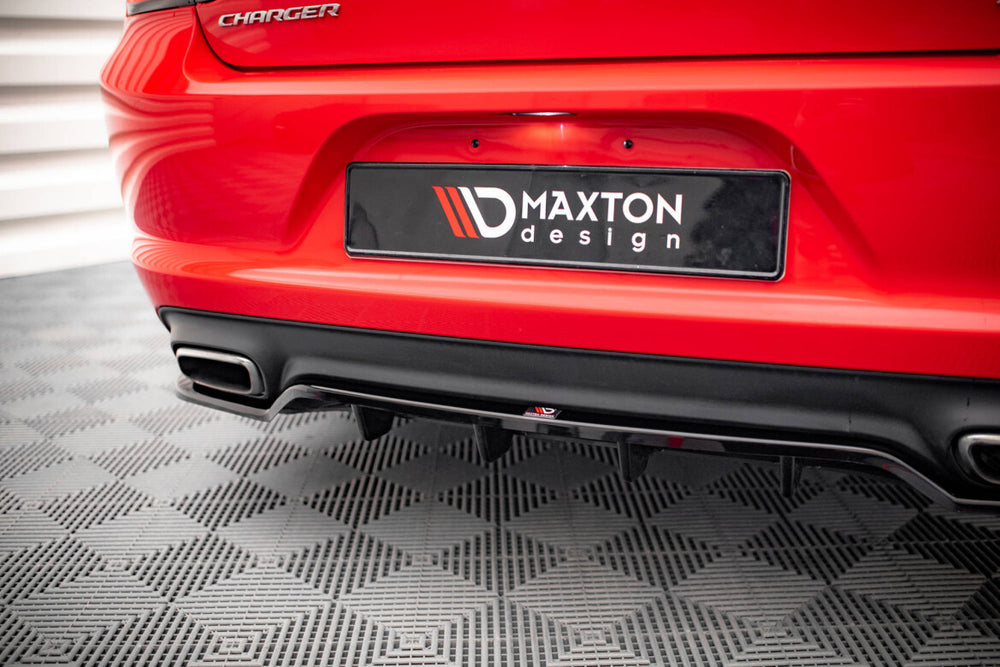 Maxton Parts - Diffusor Heckansatz passend für Dodge Charger RT Mk7 FL schwarz Hochglanz