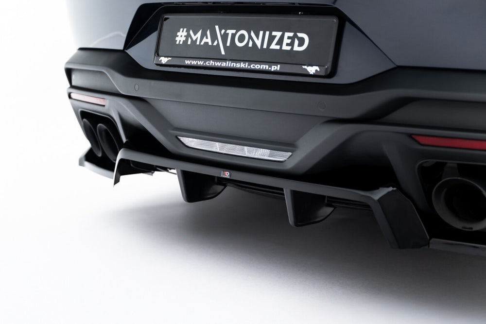 Maxton Parts - Diffusor Heckansatz passend für Ford Mustang Dark Horse Mk7 schwarz Hochglanz