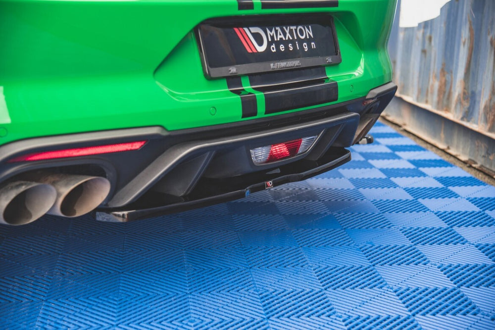 Maxton Parts - Diffusor Heckansatz passend für Ford Mustang GT Mk6 FL schwarz Hochglanz