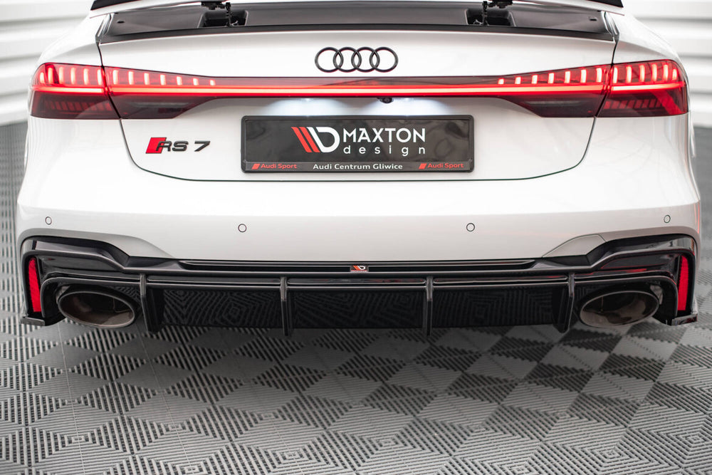 Maxton Parts - Heckansatz Diffusor passend für Audi RS7 C8 (mit AHK) schwarz Hochglanz