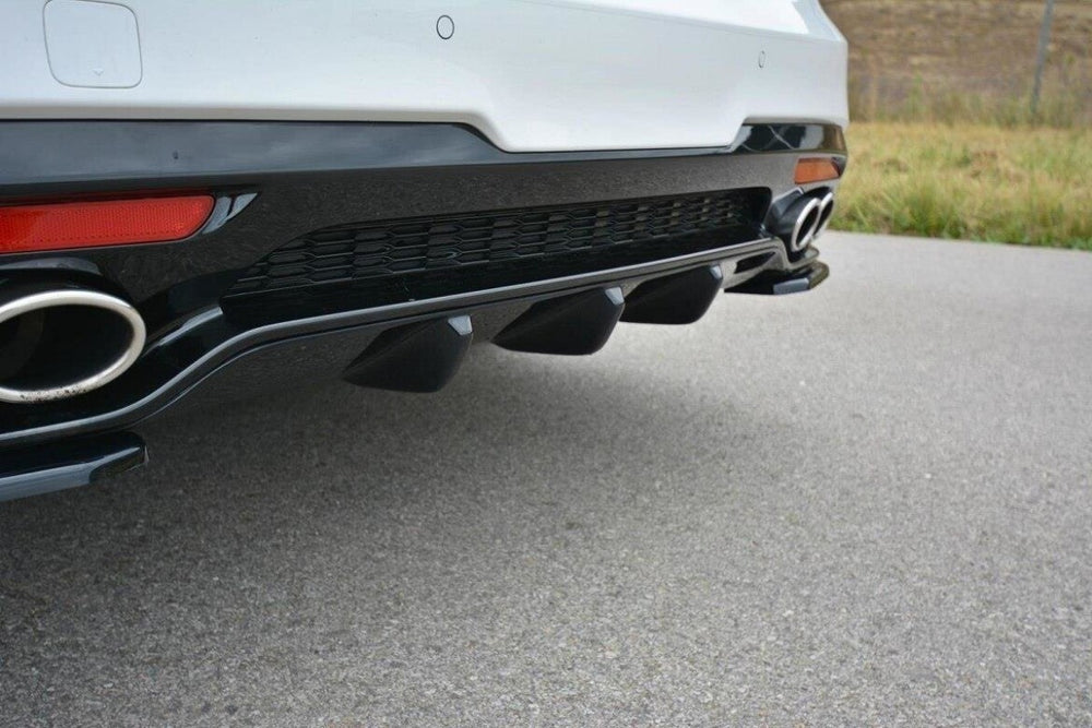 Maxton Parts - Heckansatz Diffusor passend für Kia Stinger Gt / GT-Line Mk1 schwarz Hochglanz