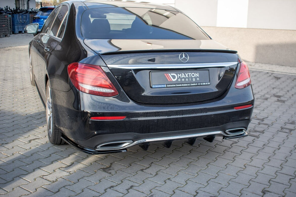 Maxton Parts - Heckansatz Diffusor passend für Mercedes E43 AMG / AMG-Line Limousine / Kombi W213 / S213 schwarz Hochglanz