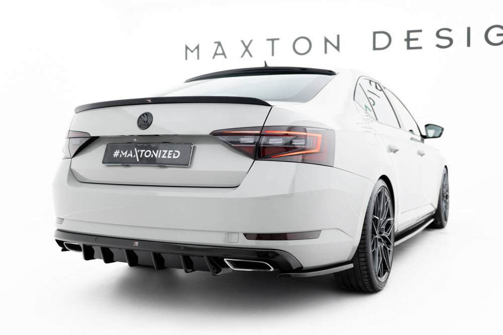 Maxton Parts - Heckansatz Diffusor passend für Skoda Superb Liftback / Combi Mk3 schwarz Hochglanz