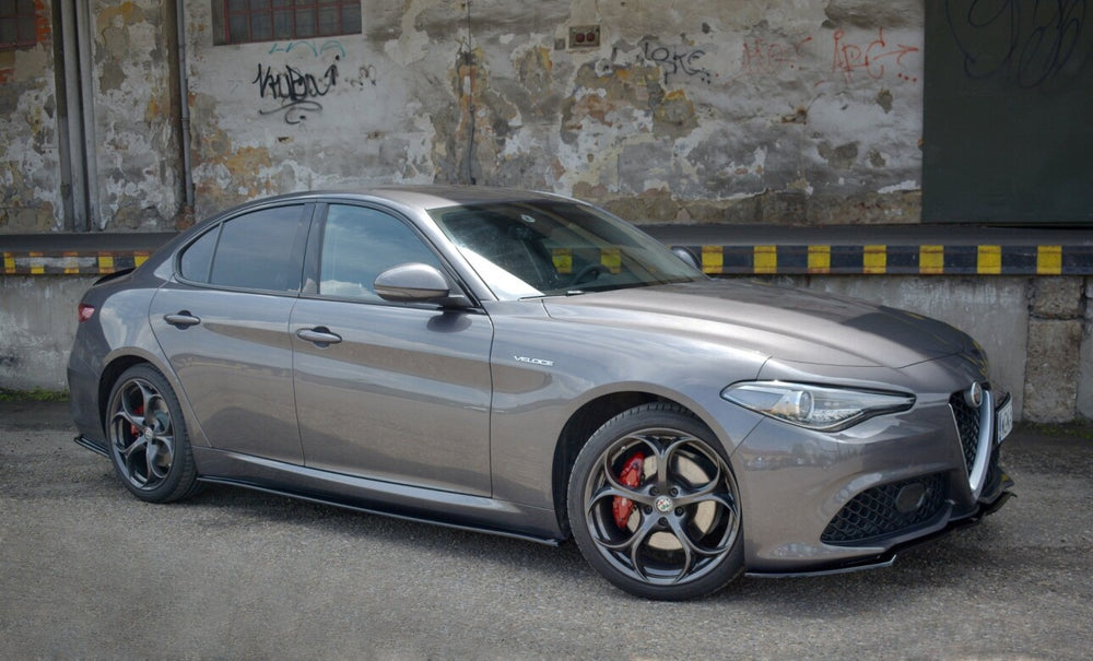 Maxton Parts - Seitenschweller Ansatz (Paar) passend für Alfa Romeo Giulia Veloce schwarz Hochglanz