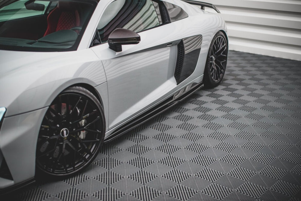 Maxton Parts - Seitenschweller Ansatz (Paar) passend für Audi R8 Mk2 FL schwarz Hochglanz (AU-R8-2F-SD1-G)