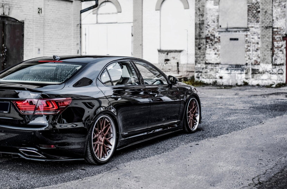 Maxton Parts - Seitenschweller Ansatz (Paar) passend für Lexus LS Long Wheelbase Mk4 FL schwarz Hochglanz