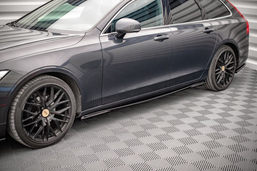 Maxton Parts - Seitenschweller Ansatz (Paar) passend für Volvo V90 Mk2 schwarz Hochglanz