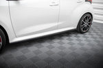 Maxton Parts - Seitenschweller Ansatz (Paar) V.2 passend für Toyota Yaris Mk4 schwarz Hochglanz