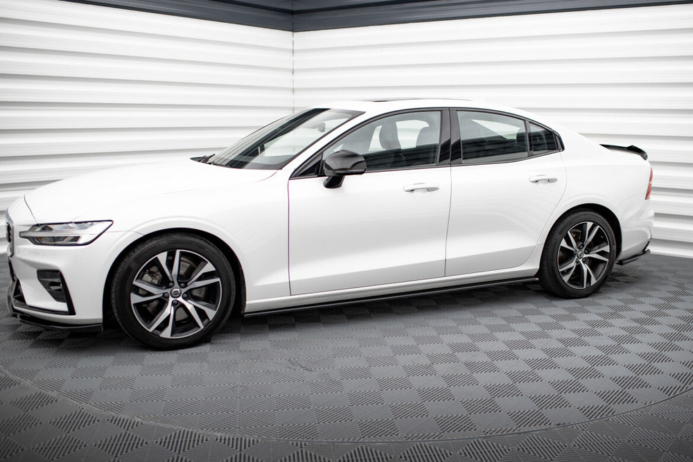 Maxton Parts - Seitenschweller Ansatz (Paar) V.2 passend für Volvo S60/V60 R-Design Mk3 schwarz Hochglanz