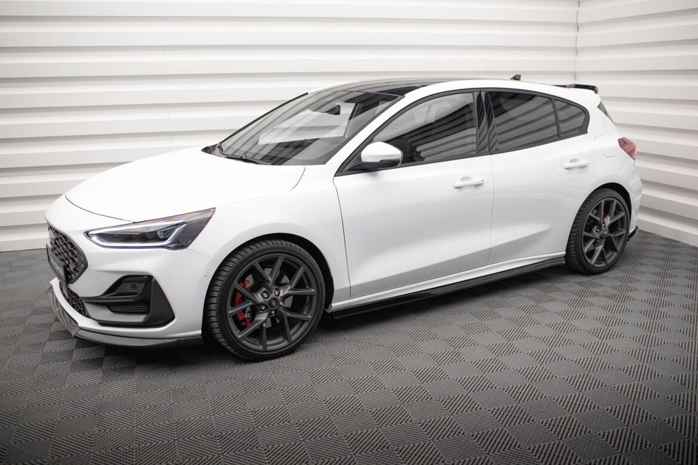 Maxton Parts - Seitenschweller Ansatz (Paar) V.5 passend für Ford Focus ST / ST-Line Mk4 FL schwarz Hochglanz
