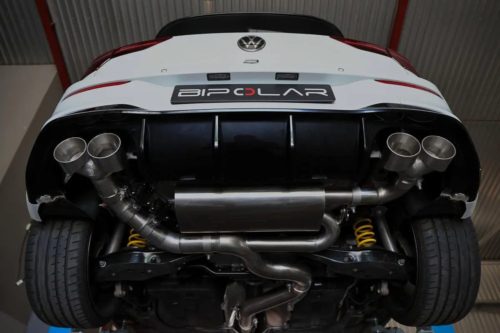 VW Golf 8 R 3.5 Zoll (DNFG) Grail Exhaust an HJS-Downpipe 4-flutig Carbon rund Facelift (ab 07/2024)